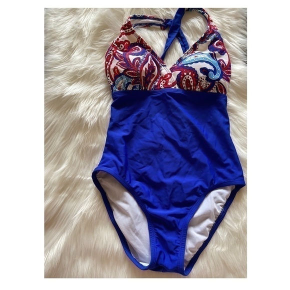 CATALINA One Piece Swimsuit - Picture 2 of 6